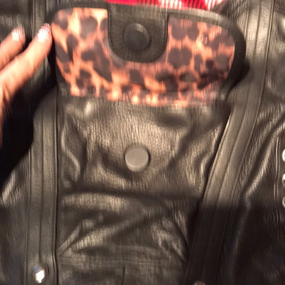 B Makowsky black purse - Picture 2 of 8